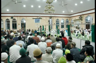 Dihadiri Wawako Allex, Tablig Akbar Buya Ristawardi Ingatkan Jemaah Siapkan Bekal Akhirat