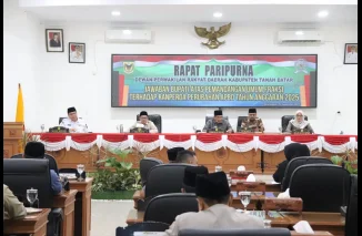 DPRD Tanah Datar Dengarkan Jawaban Pemkab Terkait Perubahan APBD 2025