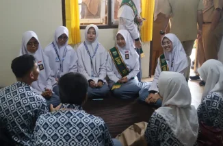 PIK-R DeJaVu SMAN 2 Padang Panjang Jadi Rujukan Studi Tiru SMAN 10 Padang