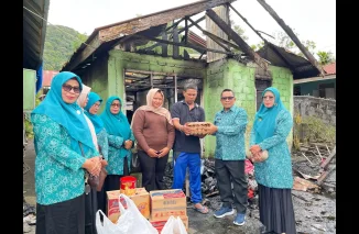 TP-PKK Tunjukkan Kepedulian, Salurkan Bantuan untuk Keluarga Korban Kebakaran