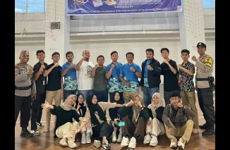 Kolaborasi MGMP PJOK dan OSIS SMA Sukses Gelar Futsal OSISSMA CUP 2025