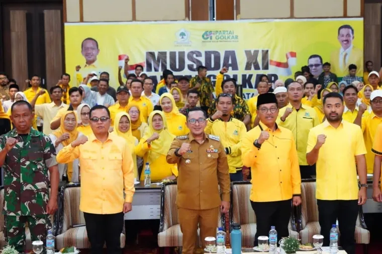 Bupati Eka Putra menghadiri Musda XI Partai Golkar Tanah Datar