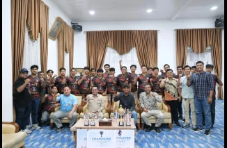 Bupati Lepas Tim Futsal Tanah Datar Ikuti Liga Nusantara