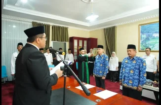 Wabup Ahmad Fadly Lantik Pejabat Manajerial