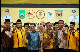 Bupati Eka Putra bersama Walikota Batam Hadiri Pelantikan IKTD Batam