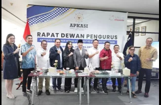 Bupati Eka Putra Hadiri Rapat Persiapan Munas IV Apkasi