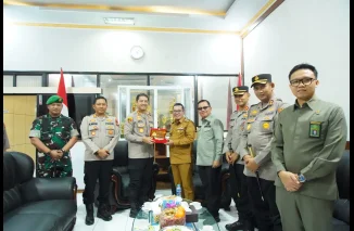 Bupati Tanah Datar Bersama Forkopimda Sambangi Polrestabes Makasar