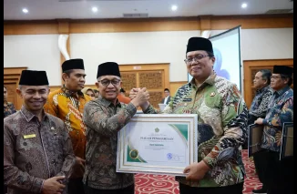 Wabup Ahmad Fadly Hadiri Rakor Evaluasi PHU 2025