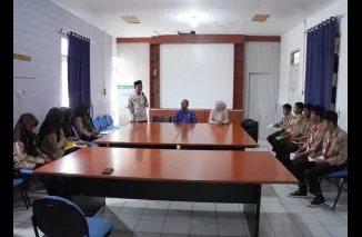 Angkat Tema "Aku Dimasa Depan", Siswa SMPN 2 Wawancara Profesi di Berbagai Instansi