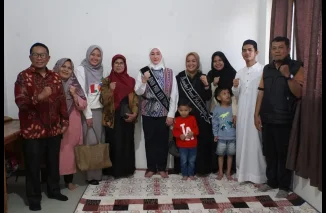 Bunda PAUD Temui Warga Sosialisasikan Wajib Belajar 13 Tahun