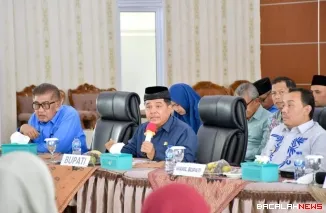 Bupati Agam, Benni Warlis hadiri Rapat Koordinasi Badan Permusyawaratan Nagari se-Kabupaten Agam, di Balairung Rumah Dinas Bupati Agam, Kamis (16/10/2025). (Foto Kominfo Agam).