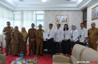 Bupati Eka Putra menyampaikan komitmen Pemkab pada Tim Pemeriksa Keuangan.