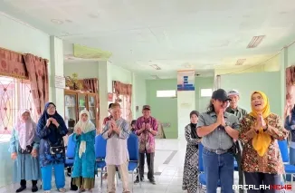 Sekolah Lanjut Usia Sekapur Sirih resmi beroperasi di Kantor Lurah Koto Panjang, Kecamatan Padang Panjang Timur, Kota Padang Panjang, Rabu (22/10/2025). (Foto Kominfo)