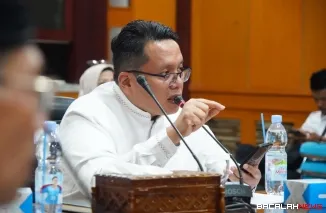Wabup Ahmad Fadly memberikan arahan saat rakor penurunan angka stunting