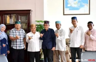 Bupati Benni Warlis hadiri konsultasi dan koordinasi tindak lanjut program Kampung Pengentasan Kemiskinan di Kantor Bappeda Provinsi Sumatera Barat, Kota Padang, Jumat (24/10/2025). (Foto Kominfo)