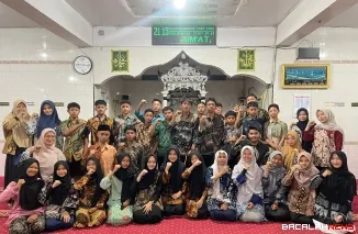 Pengurus Remaja Masjid Aufu Bil Uqud masa bakti 2025--2028, Jumat (18/10/2025). (Foto Kominfo)