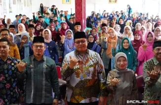Wakil Bupati Tanah Datar Ahmad Fadly meluncurkan dua sekolah sebagai sekolah binaan Bundo Kanduang Kabupaten Tanah Datar