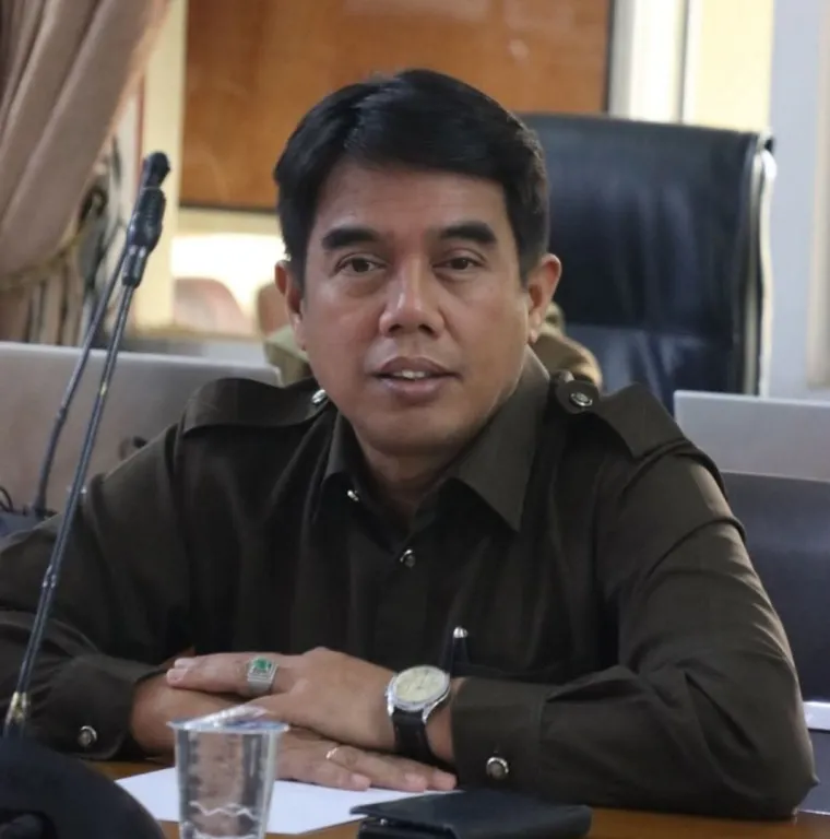 H Zulhamdi Nova Candra IB Amd Pangulu Alam. Foto istimewa