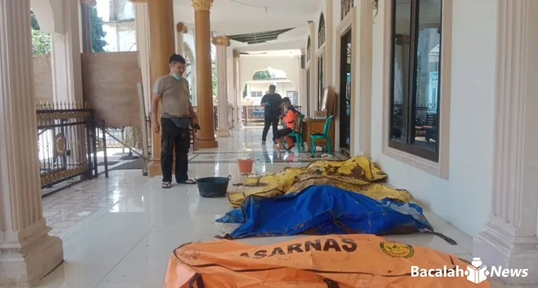 Terlihat sejumlah jenazah korban galodo melanda Kabupaten Agam berhasil ditemukan tim gabungan. Dok