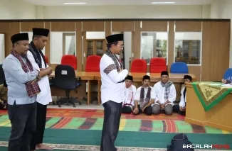 Perwakilan dari salah satu OPD terlihat tengah mengikuti rangkaian perlombaan dalam rangkaian HUT KORPRI ke 54. (Foto Kominfo).