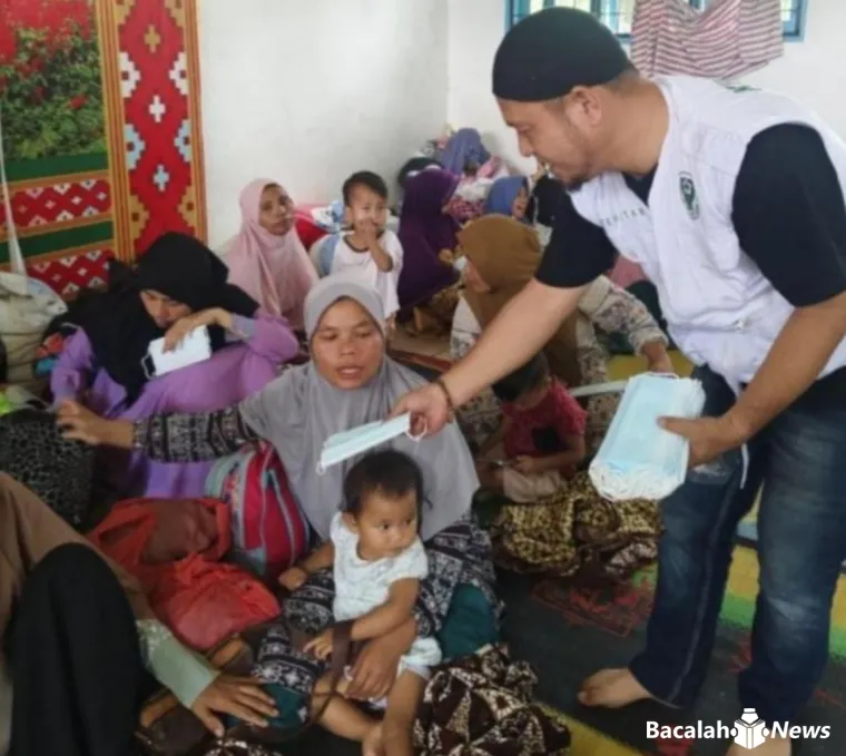 Bencana Hidrometeorologi, Pasca Banjir, Sumbar Kasus Deman Tertinggi di Sumatera