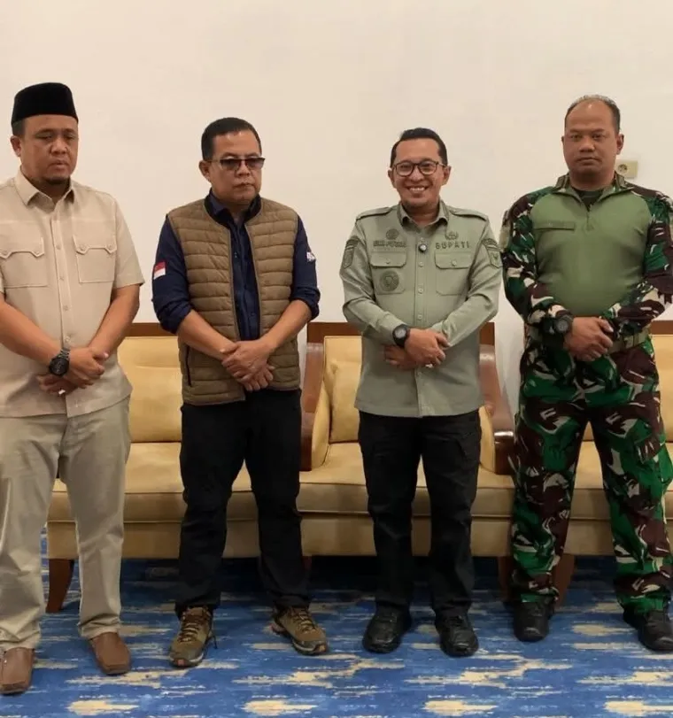 Bupati Eka Putra bersama Ketua DPRD Anton Yondra dan Forkopimda menegaskan larangan ASN untuk melakukan perjalanan dinas keluar daerah.