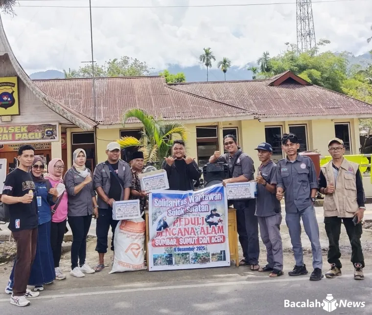 Solidaritas Wartawan Solsel Salurkan Donasi Rp10 Juta untuk Korban Galodo Agam