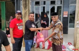 HTCI salurkan bantuan bagi korban terdampak bencana Hidrometeorologi di Kabupaten Agam. Foto Anizur
