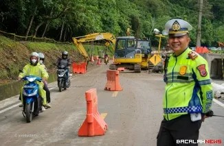 Jalur Lembah Anai sudah bisa dilewati kendaraan Roda 2