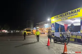 Kapolsek Lubuk Basung Ajak Warga Rayakan Tahun Baru 2026 Secara Sederhana dan Tertib