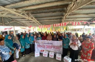 Emersia Group Peduli menyalurkan bantuan kemanusiaan kepada masyarakat terdampak bencana alam di Kabupaten Padang Pariaman.