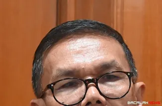 Anggota Komisi X DPR RI, Sabam Sinaga dalam Rapat Kerja Komisi X DPR RI dengan Menteri Pendidikan Dasar dan Menengah di Gedung Nusantara I, Senayan, Jakarta, Rabu (21/1/2026). Foto istimewa