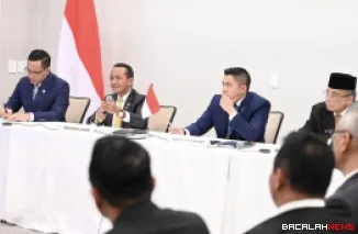 Menteri Energi dan Sumber Daya Mineral Bahlil Lahadalia saat menyampaikan keterangannya kepada awak media di Washington D.C., pada Jumat, 20 Februari 2026. Foto: BPMI Setpres