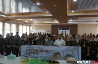 Teror Oknum Ngaku APH & LSM Hantui Sekolah, Kejari Agam Pasang Badan Lewat Jaksa Sahabat Guru