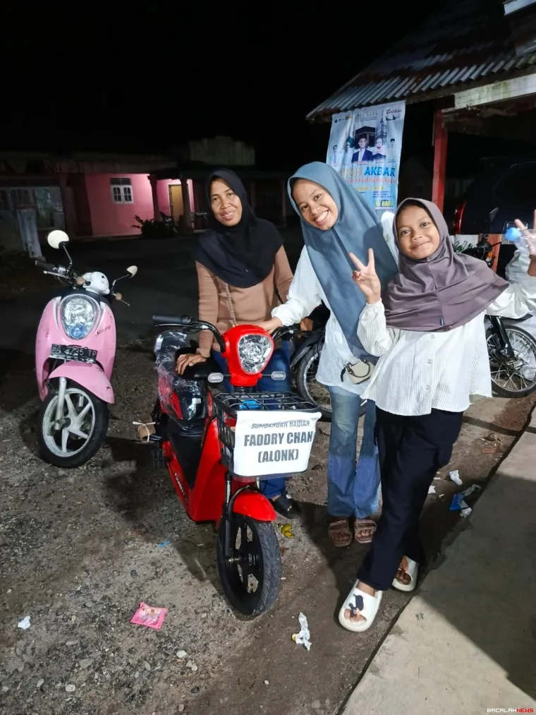 LA Community. Foto Anizur 