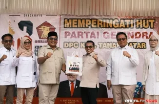 Bupati Tanah Datar Eka Putra menghadiri acara HUT Partai Gerakan Indonesia Raya (Gerindra) ke-18 di Eko Park Syariah Tan Kayo, Kecamatan Batipuh Selatan.