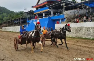Pacu kuda bugih pada Pacu Kuda Wirabraja 2026 di Lapangan Bukit Gombak.