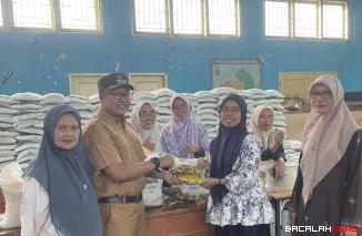 20 Ton Lebih Beras Digelontorkan untuk 1010 KK di Nagaru Bukik Batabuah