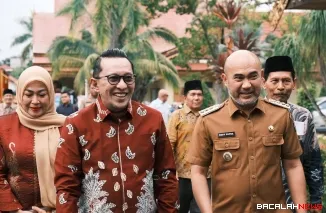 Bupati Tanah Datar Eka Putra bersilaturahmi dengan perantau IKTD Kabupaten Bungo di Rumah Dinas Bupati Bungo.