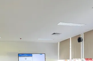 DPRD Kota Padang melalui Panitia Khusus (Pansus) III merampungkan, hasil rapat pembahasan fasilitasi Rancangan Peraturan Daerah (Ranperda) tentang penguatan lembaga adat dan pelestarian nilai budaya Minangkabau, Selasa (14/4/2026).