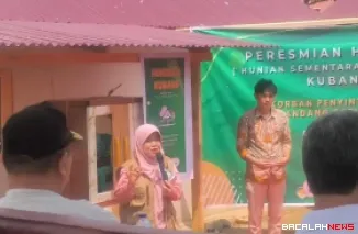 Dua unit hunian sementara sehat layak berdiri dan siap diresmikan di Kubang, Kelurahan Limau Manis, Kota Padang