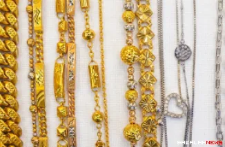 Update Harga Emas Perhiasan Hari Ini: Hancurkan Ekspektasi dengan Harga K24 yang Bertahan