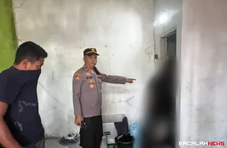 Polisi saat melakukan olah TKP