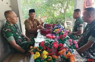 Dandrem 032/Wirabraja Brigjen TNI Mahfud yang diwakili Pasi Komsos Mayor Arh Sutoyo, A.P melakukan kunjungan penilaian Kampung Pancasila di Nagari Balai Panjang, Kecamatan Lareh Sago Halaban, Kabupaten Limapuluh Kota