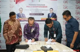 Penandatangan kerjasama antara OJK dan Unand.