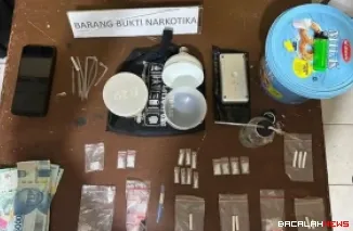 Barang bukti narkotika yang berhasil diamankan.