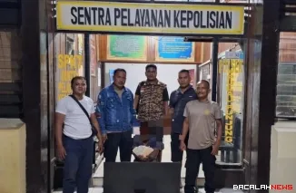 Pelaku beserta barang bukti diamankan Polres Dharmasraya.