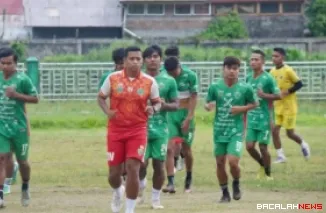 Persatuan Sepak Bola Padang Panjang (PSPP) meningkatkan intensitas persiapan jelang putaran nasional Liga 4 musim 2025/2026 melalui pemusatan latihan