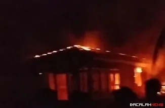 Kebakaran rumah di Pesisir Selatan.