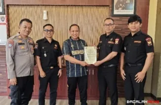 Sentra Komunikasi Provinsi Sumatera Barat melakukan silaturahmi ke Direktorat Pembinaan Masyarakat Polda Sumbar